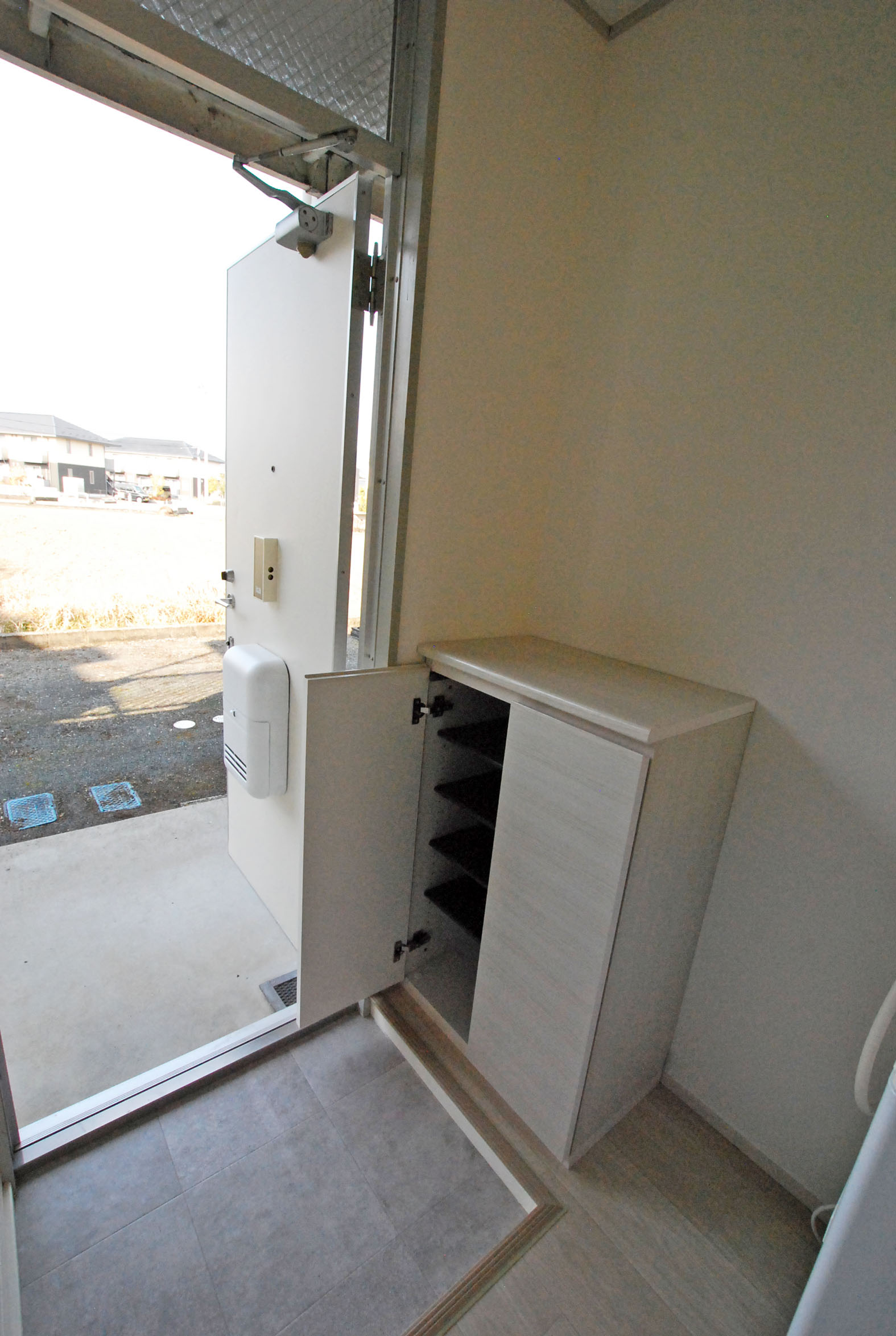 収納　玄関シューズボックス