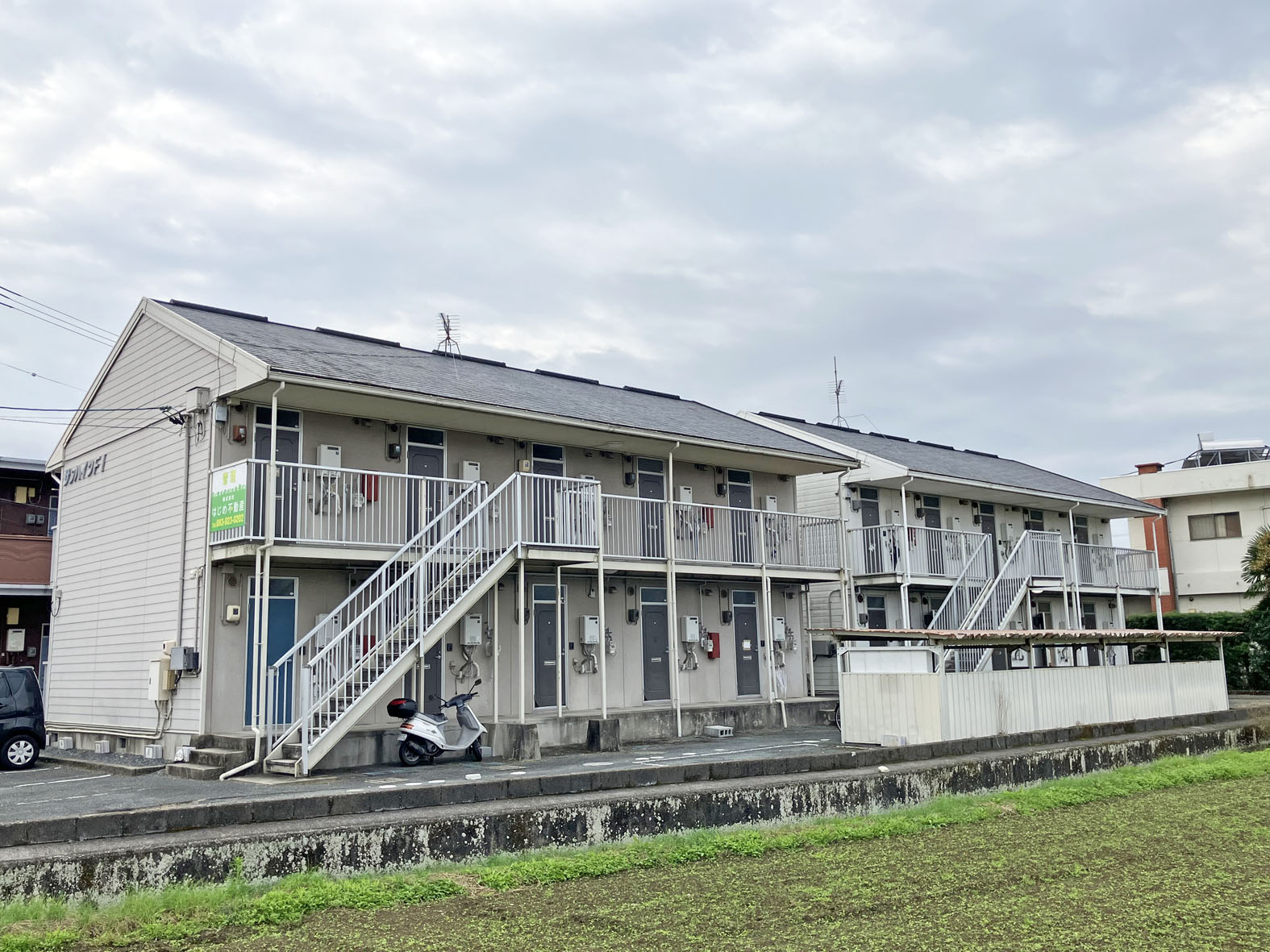 建物外観　外観写真