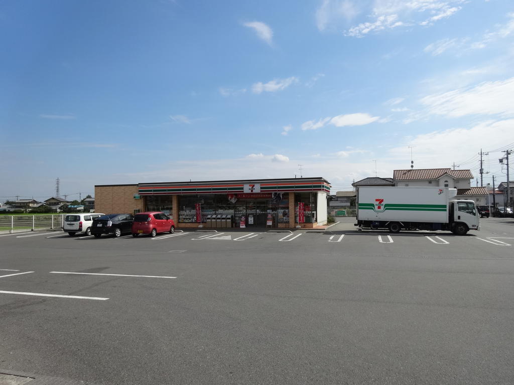 コンビニ　セブンイレブン太田市高林バイパス店（コンビニ）まで654m