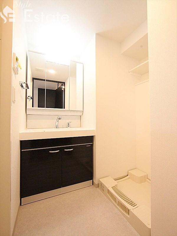 洗面設備　洗面所