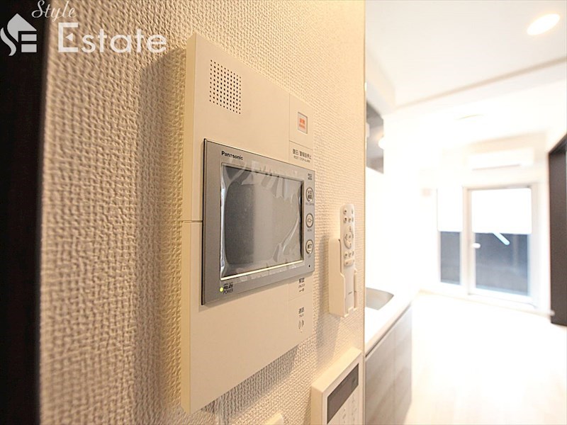 セキュリティ　モニター付きインターホン