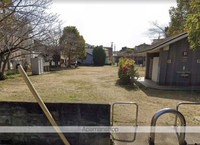 公園　西方寺公園（公園）まで350m