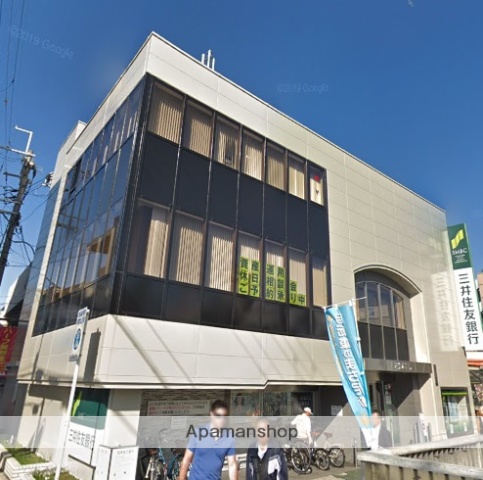 銀行　（株）三井住友銀行／武庫之荘駅前コンサルティングオフィス（銀行）まで445m