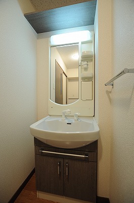 洗面設備　洗髪洗面化粧台