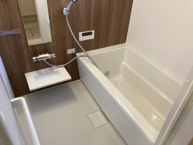 バス・シャワールーム　浴室