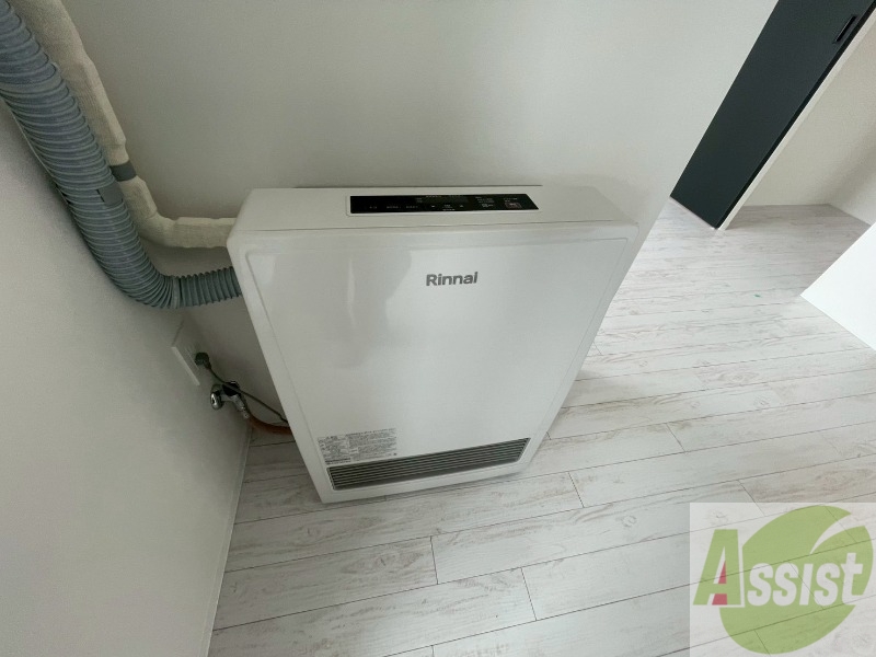 その他　暖房です。冬場の寒い日でも安心ですね～