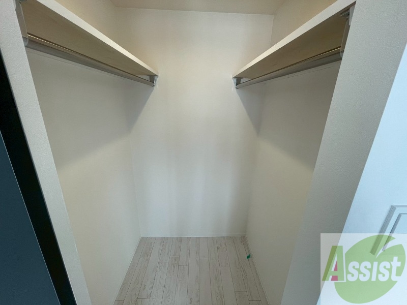 収納　嬉しいウォークインクローゼット仕様です！！