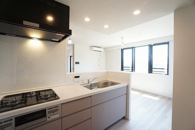 キッチン　※別部屋の写真です