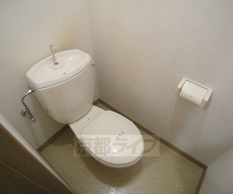 トイレ　洋式のトイレです。