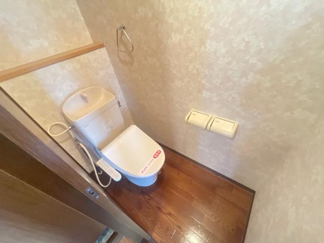 トイレ　シャワー付トイレ