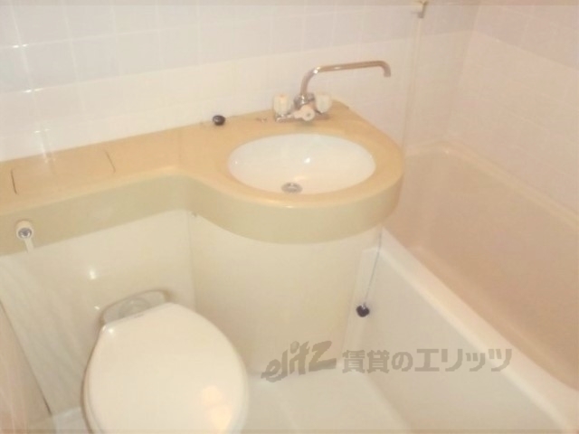 バス・シャワールーム　ユニットバス