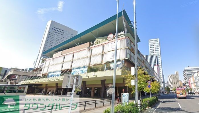 ショッピングセンター　アスナル金山（ショッピングセンター）まで680m