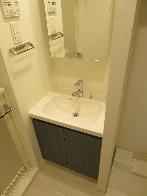 洗面設備　参考写真