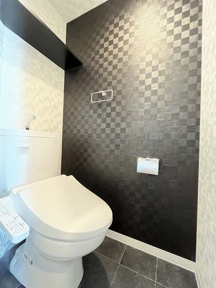 トイレ　★シャワートイレ