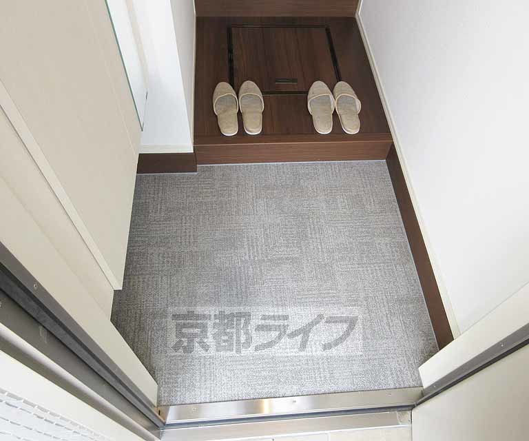 玄関　段差が少ない