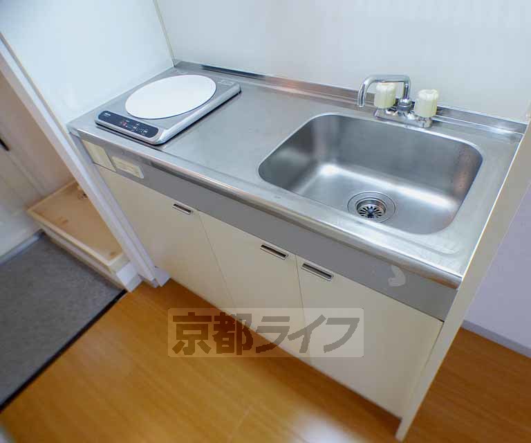 キッチン　きれいなセパレートの割安アパート