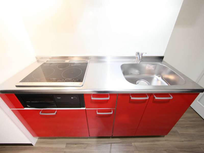 キッチン　システムキッチン（ＩＨ3口コンログリル付）