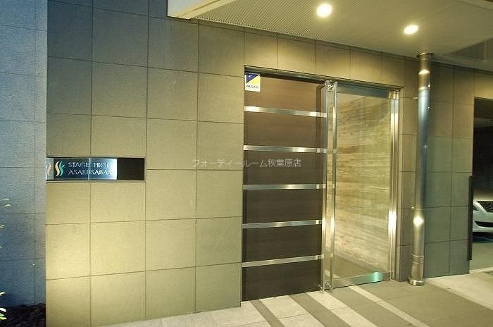 エントランス　★《見学予約受付中》当店では契約金がクレジット決済可能です★