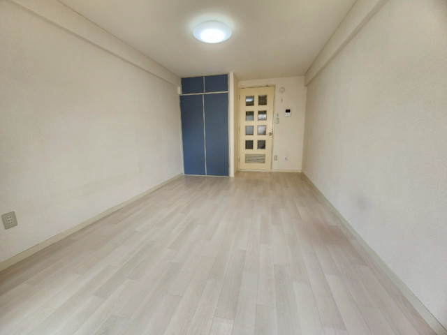 居室・リビング　※別部屋参考写真