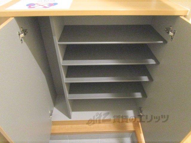 収納　下駄箱