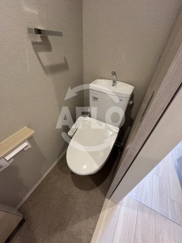 トイレ　ミッドフラッツ弁天町駅前