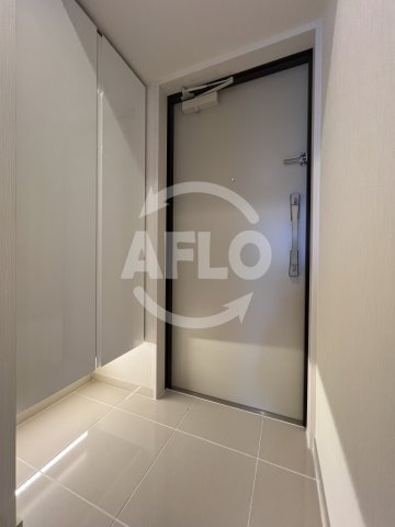 玄関　ミッドフラッツ弁天町駅前　玄関