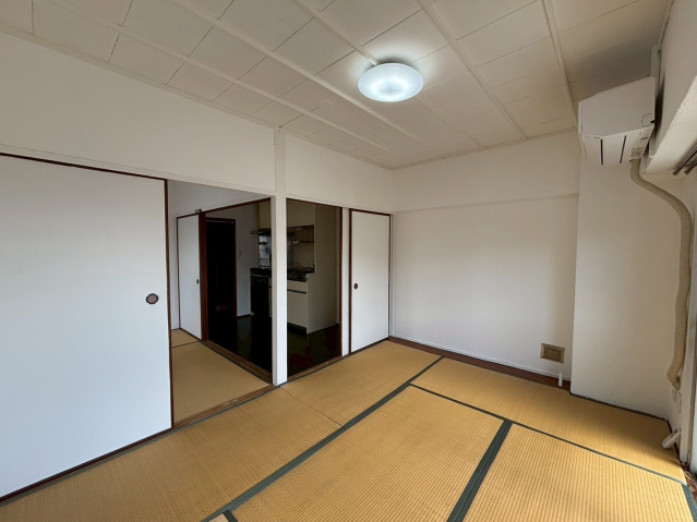 居室・リビング　趣のある和室です