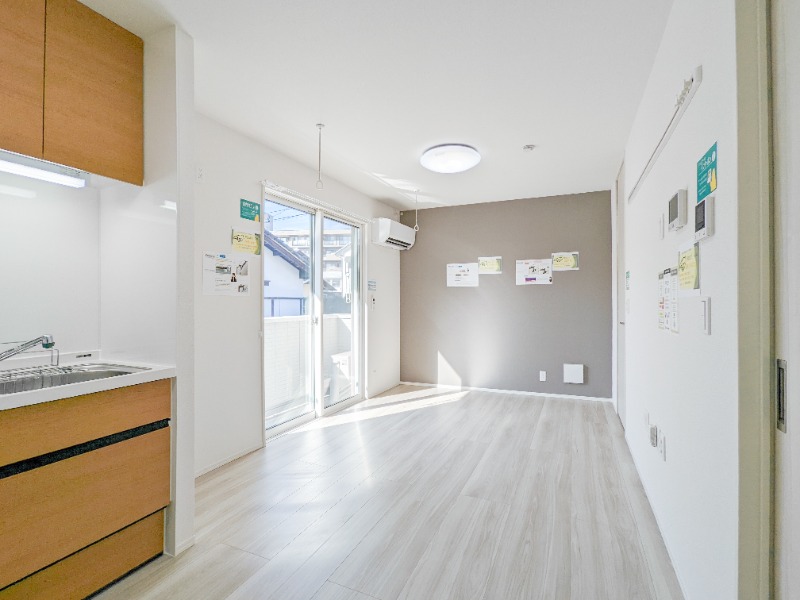 居室・リビング　図面と現状に相違がある場合には現状を優先