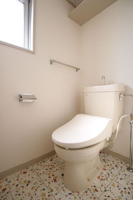 トイレ　別室の参考写真です。※現況優先