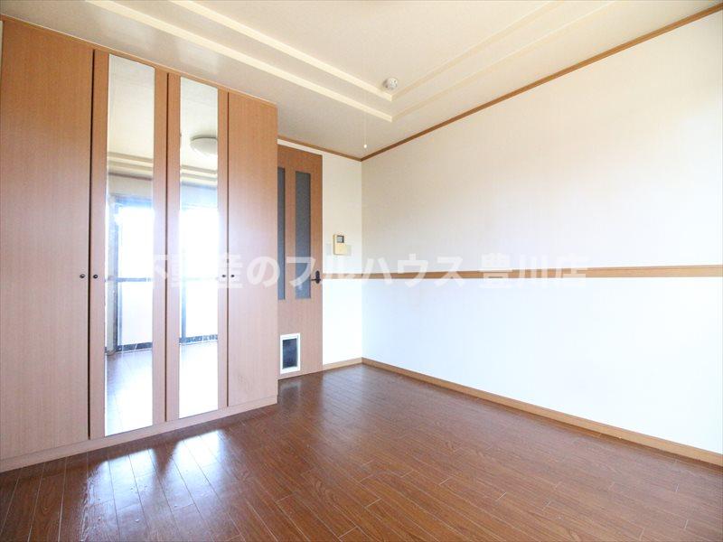 その他部屋・スペース　写真は反転タイプ別室