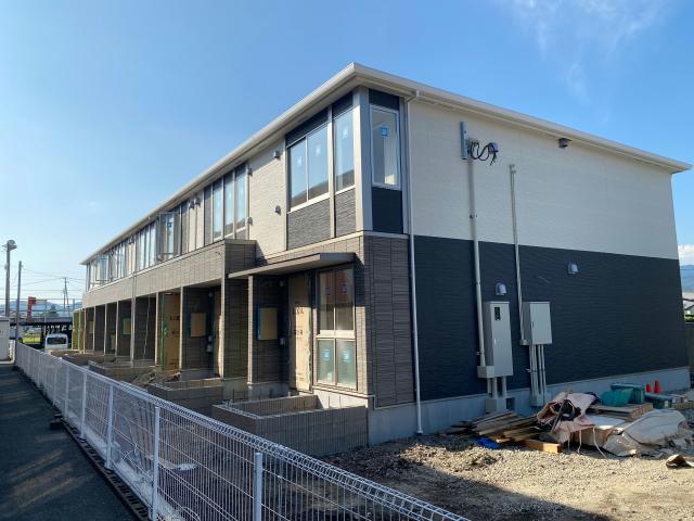 建物外観　建築中