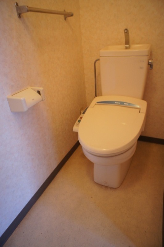 トイレ　図面と現状に相違がある場合には現状を優先