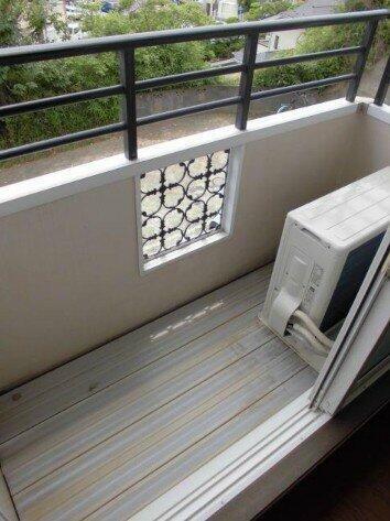 バルコニー　別部屋の参考写真です。