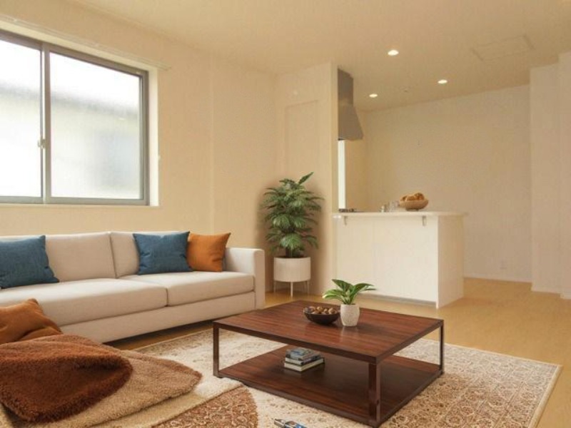 居室・リビング　★2面採光で明るいリビングです★