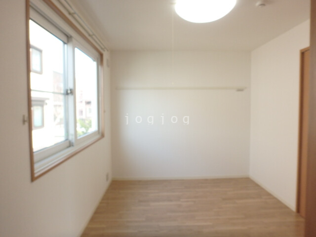 その他部屋・スペース　居間横洋室