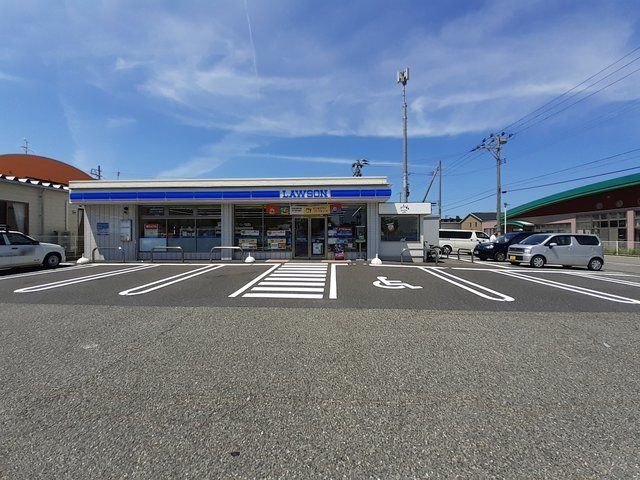 コンビニ　ローソン 空港西二丁目店（コンビニ）まで700m