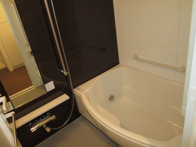 バス・シャワールーム　（別タイプ参考写真）ザ・グランフォーリア西日暮里赤土小学校前