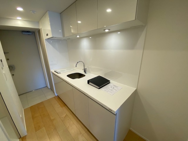 キッチン　※別部屋参考写真