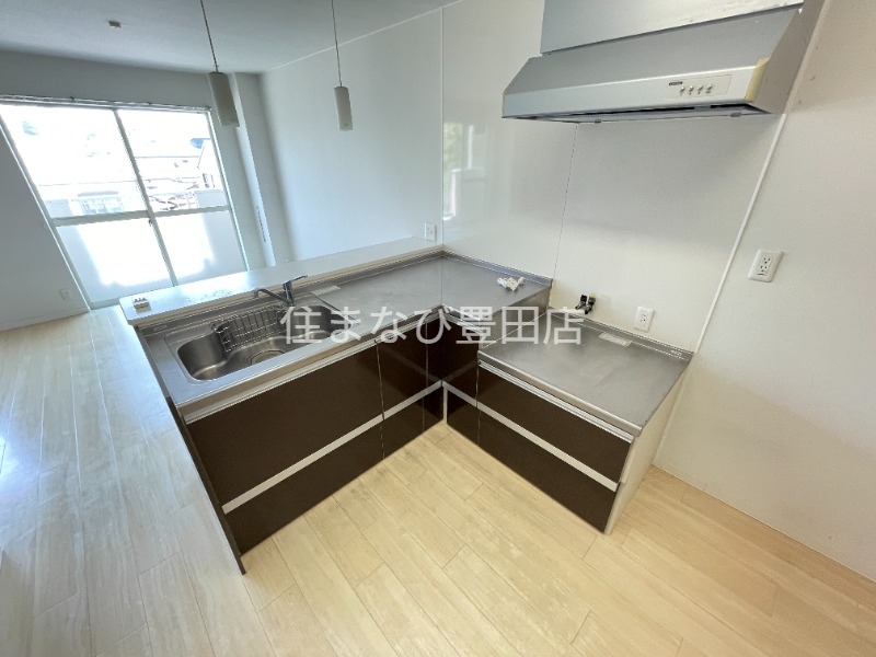 キッチン　同型別部屋写真