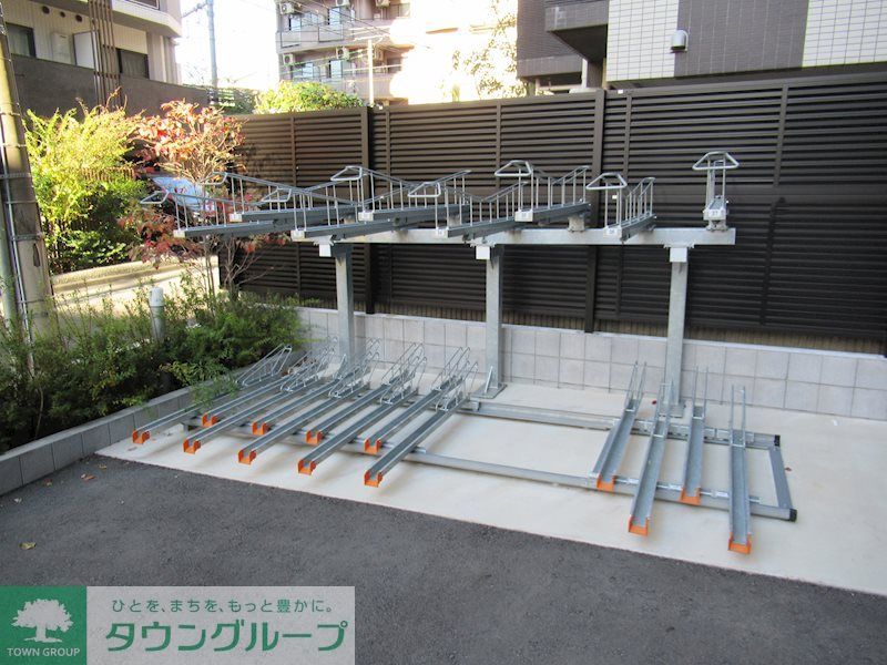 駐車場　駐輪場