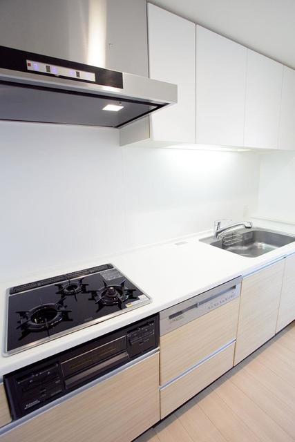 キッチン　※写真は同タイプ住戸です。