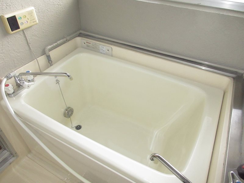 バス・シャワールーム　追い焚き付き