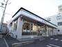 コンビニ　ファミリーマート 橿原内膳町店（コンビニ）まで381m