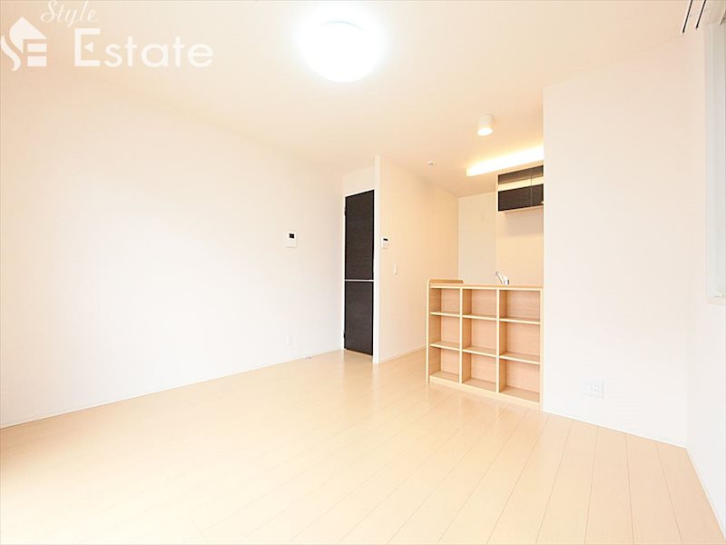 居室・リビング　内装