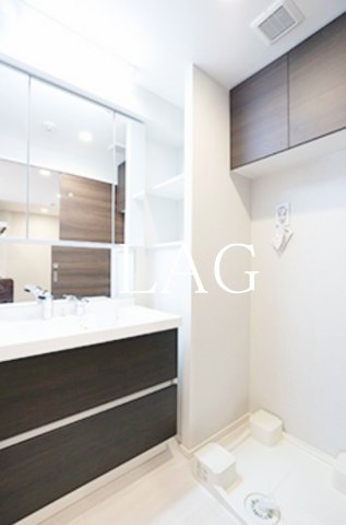 洗面設備　洗面台です。