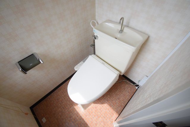 トイレ　※別部屋参考画像です。