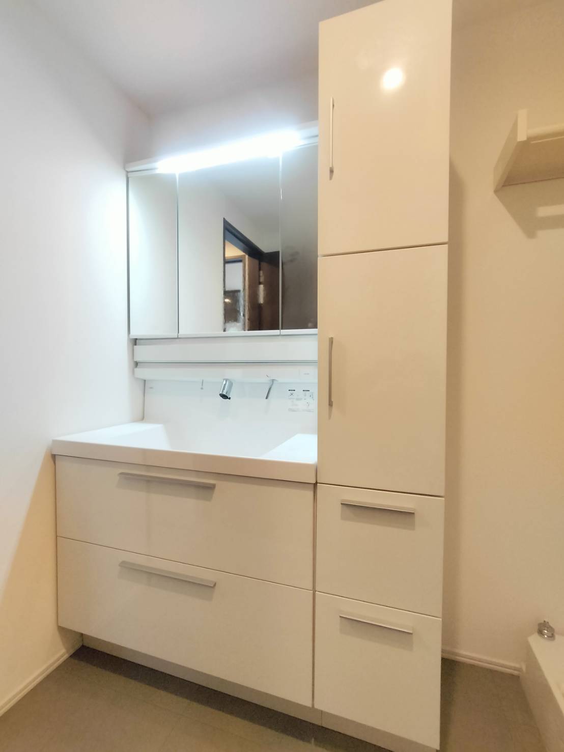 洗面設備　別のお部屋の写真です