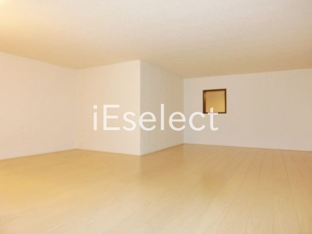 その他部屋・スペース　広々ロフトスペース。