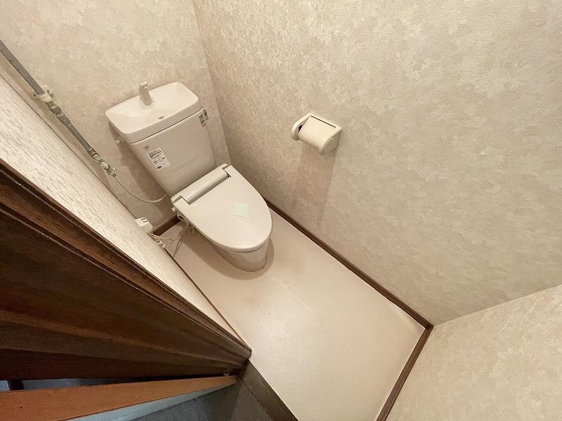 トイレ　トイレ