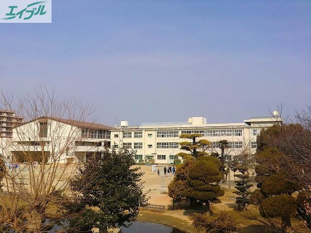 小学校　岡山市立岡山中央小学校（小学校）まで1563m